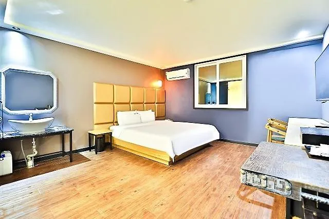Songdo In Motel *